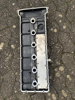 BMW M5 E28 M6 E24 Valvecover valve cover M88/3 M88 Motor engine